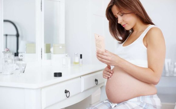 Cosmetics-During-Pregnancy ΠΕΡΙΠΟΙΗΣΗ ΚΑΙ ΑΙΣΘΗΤΙΚΗ ΣΤΗΝ ΕΓΚΥΜΟΣΥΝΗ: ΤΙ ΕΠΙΤΡΕΠΕΤΑΙ ΚΑΙ ΤΙ ΟΧΙ ΑΝΑ ΤΡΙΜΗΝΟ